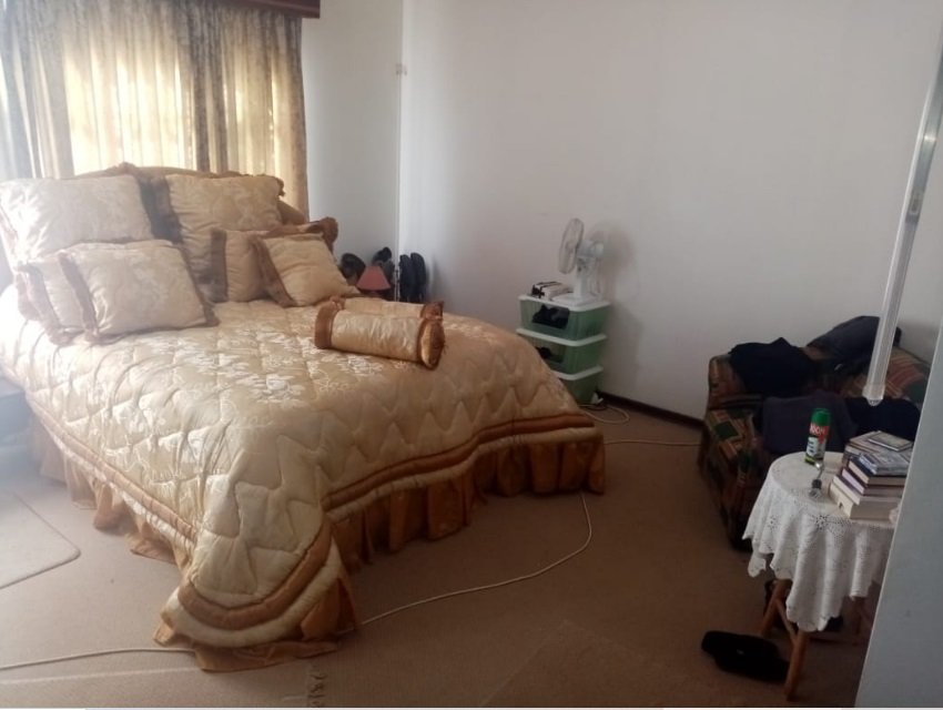 5 Bedroom Property for Sale in Flimieda North West